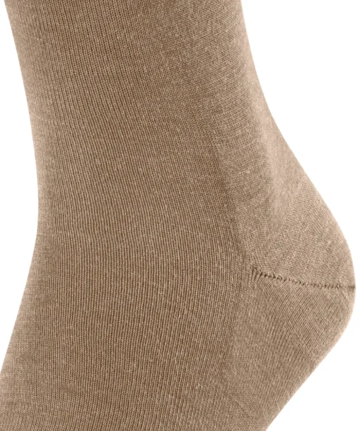 Airport SO Socken in Beige