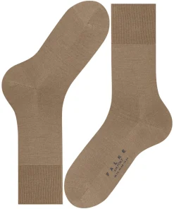 Airport SO Socken in Beige