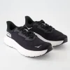 Arahi 7 Sportschuhe in Schwarz