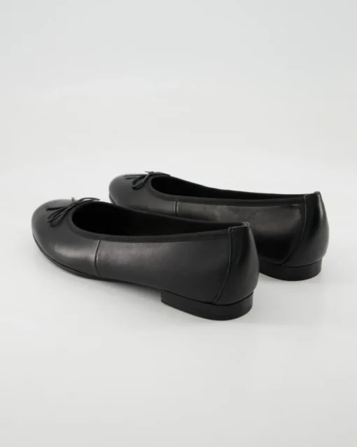 1-22116-41 Ballerinas in Schwarz