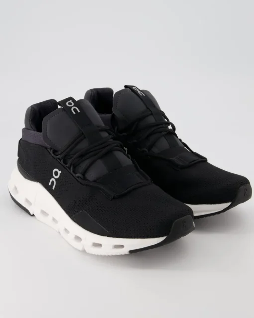 Cloudnova Sportschuhe in Schwarz