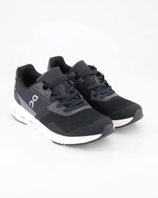 Cloudrift Sportschuhe in Schwarz