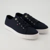 Essential Sneaker in Blau