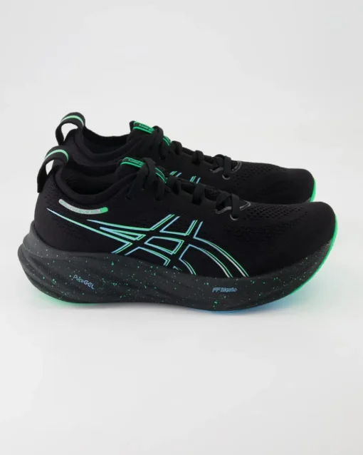 GEL-Nimbus Sportschuhe in Schwarz