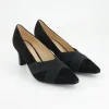 M9244344 Pumps in Schwarz