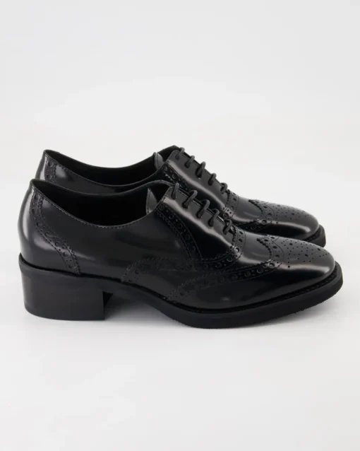 2023M Schnürschuhe in Schwarz