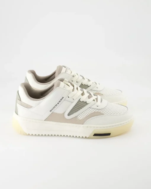 New Cup 12A Sneaker in Weiß