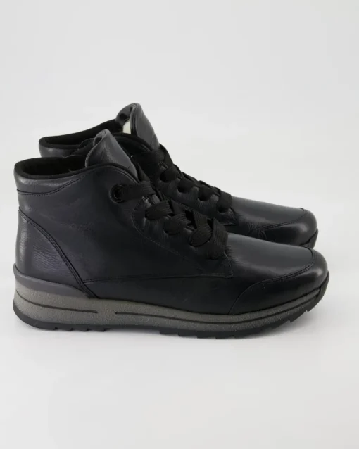 OSAKA Stiefeletten in Schwarz