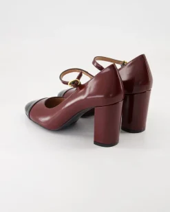 P02881B Pumps in Bordeaux