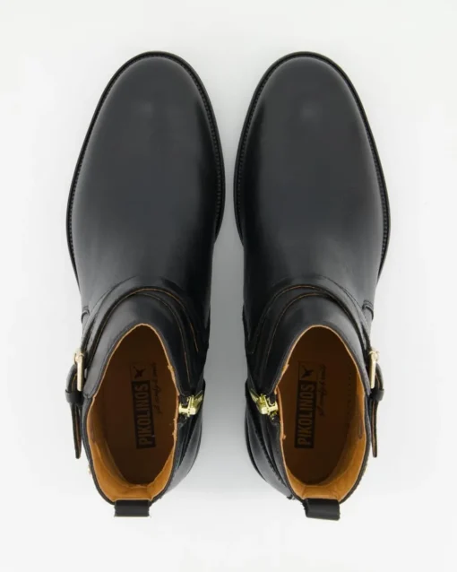 Puertollano Stiefeletten in Schwarz