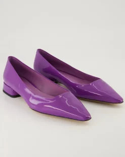 2507 Pumps in Lila