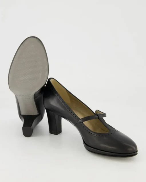 1939-01 Pumps in Schwarz