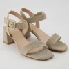 229 Sandalen in Gold
