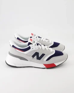 997 Sneaker in Grau