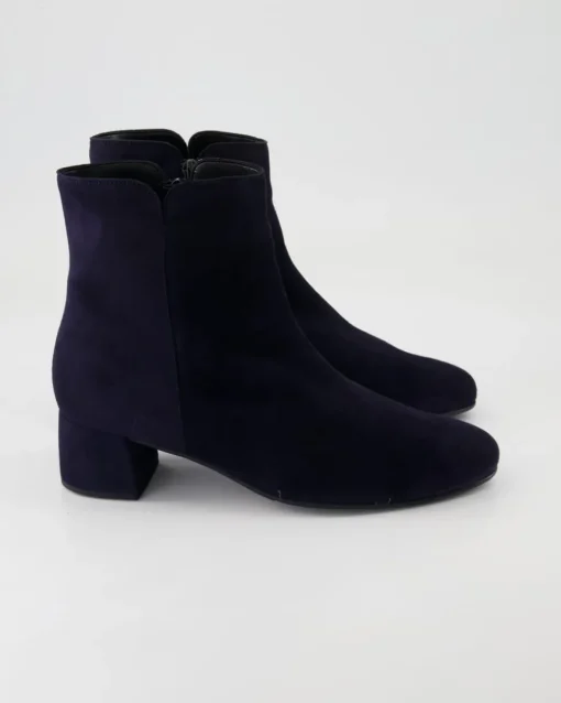 55.680.16 Stiefeletten in Blau