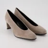 TR01 Pumps in Beige