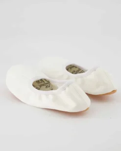 060-01 Ballerinas in Weiß