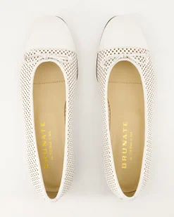 11866 Ballerinas in Weiß