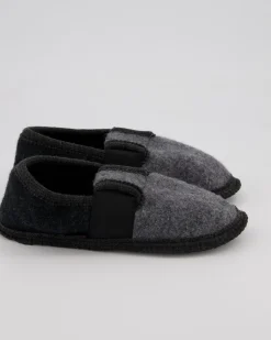 756 Hausschuhe in Grau