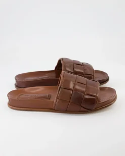 22202 Pantoletten in Braun