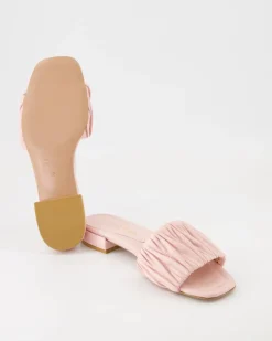 2556 Pantoletten in Rosa