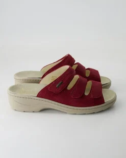 234023-57 Pantoletten in Rot