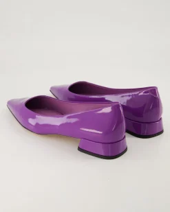 2507 Pumps in Lila