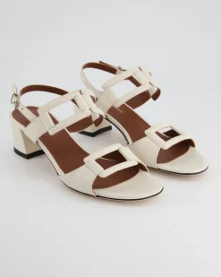 3390 Sandalen in Beige