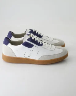 1071.10.12 Sneaker in Grau