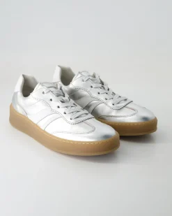 66.435.80 Sneaker in Silber