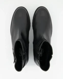 52.762.57 Stiefeletten in Schwarz