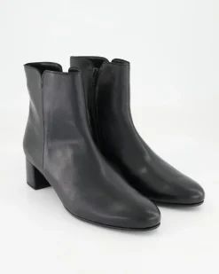 55.680.27 Stiefeletten in Schwarz