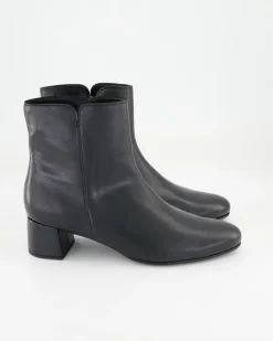 55.680.27 Stiefeletten in Schwarz