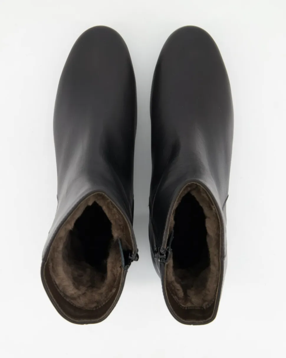 38274 Stiefeletten in Schwarz