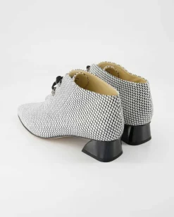 38166 Stiefeletten in Weiß