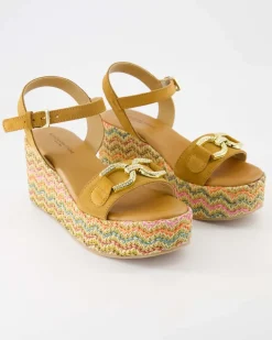 3979 Wedges in Braun