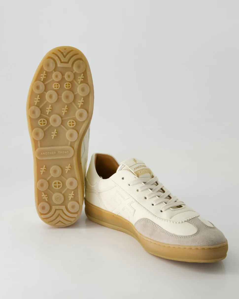 A032 Sneaker in Beige
