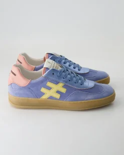 A032 Sneaker in Blau