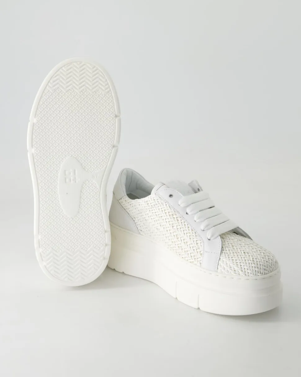 ARIA Sneaker in Weiß