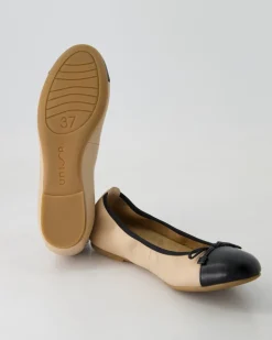 Auto Ballerinas in Beige