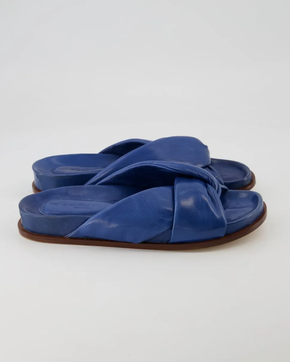 B412 Pantoletten in Blau