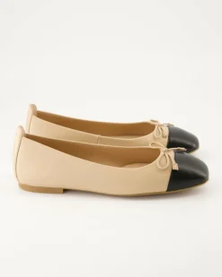 Belle Ballerinas in Beige
