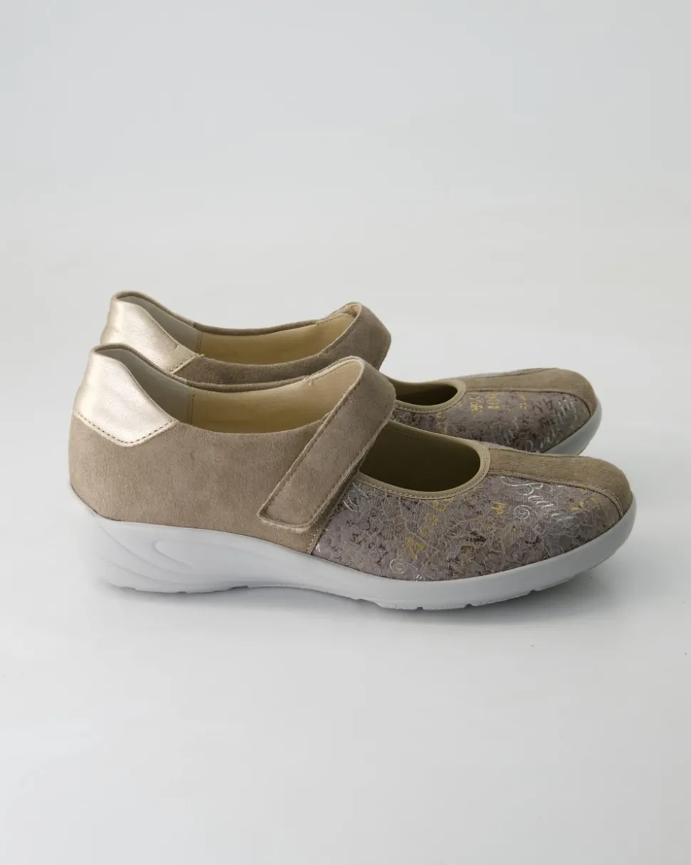Birgit Slipper in Beige