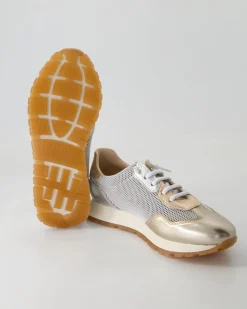 CHV253869 Sneaker in Gold