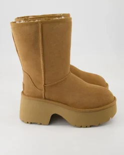 Classic Short New High Stiefeletten in Beige