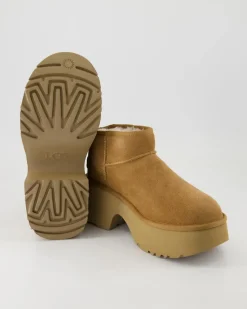 Classic Ultra Mini New High Stiefeletten in Beige
