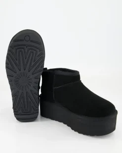 Classic Ultra Mini Platform Winterschuhe in Schwarz