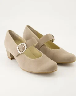 Cleo Pumps in Beige