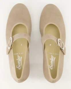 Cleo Pumps in Beige
