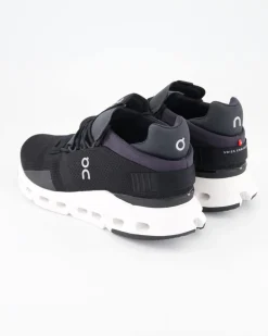 Cloudnova Sportschuhe in Schwarz